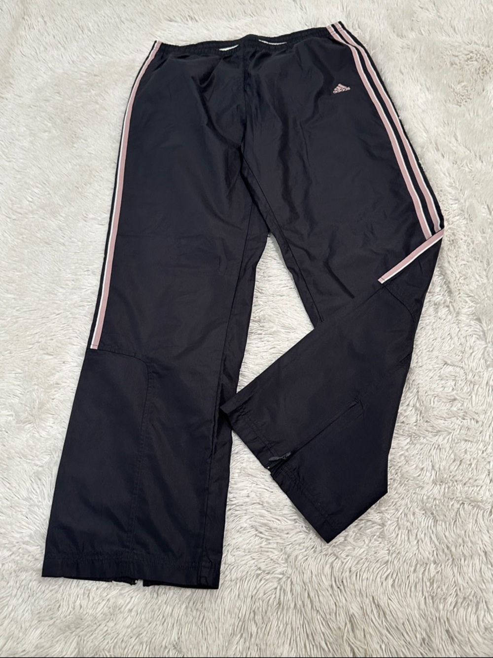 🏹 Adidas Lined Nylon Track Pants
